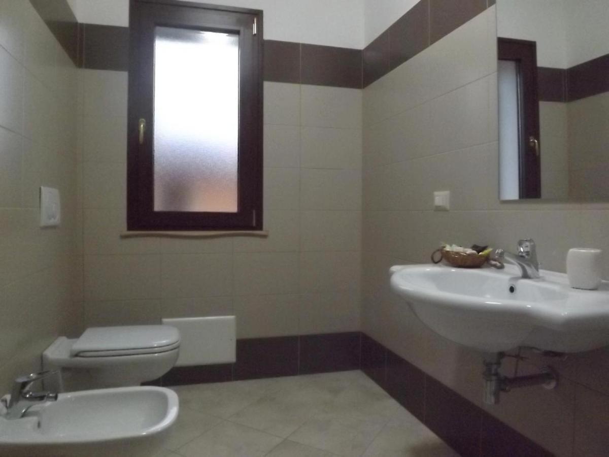 Senabrinu Apartment Suni ภายนอก รูปภาพ
